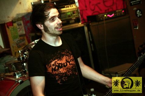 Glasses (D) Projekt Schuldenberg, Plauen - 31. Mai 2009 (17).jpg